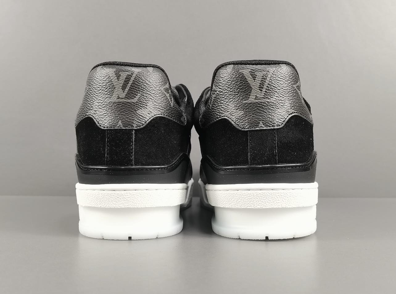 LOUIS VUITTON SHOES