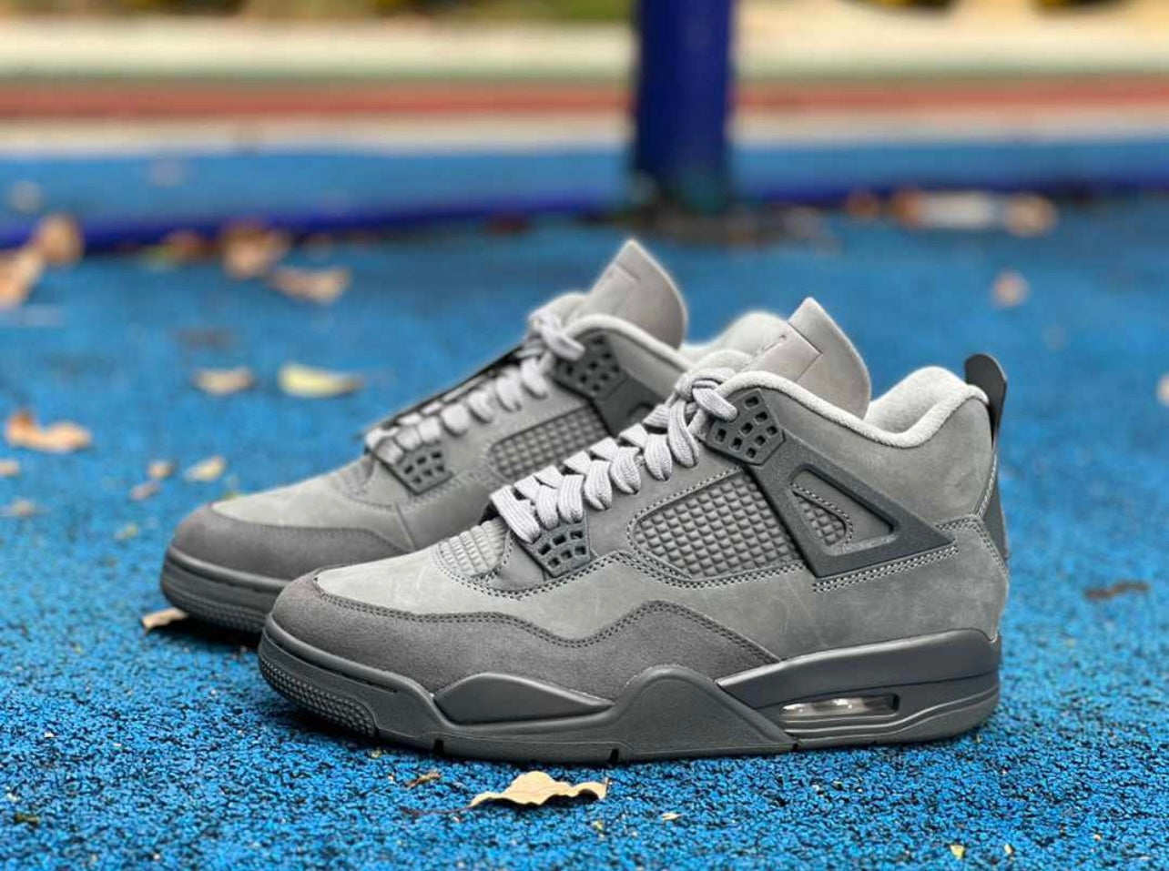 Air Jordan 4 Retro SE "Wet Cement"