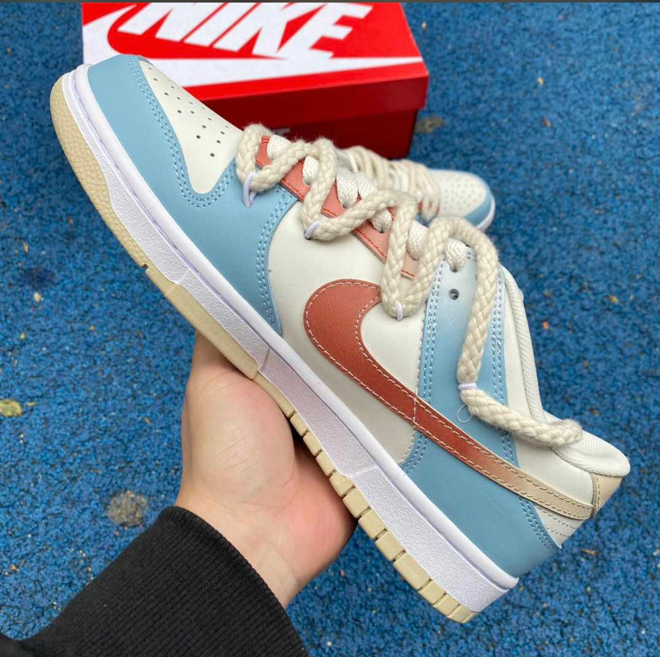 Nike Dunk Low